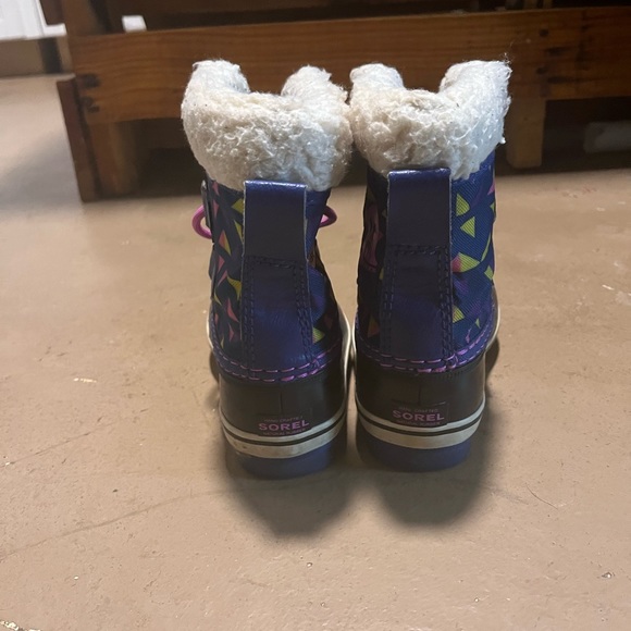 Sorel youth PAC toddler size 9 - Picture 3 of 5